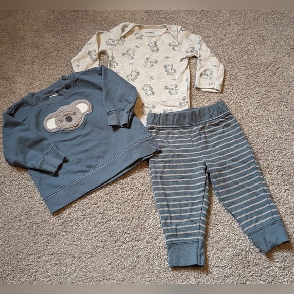 Carter's - 3 piece outfit- Size 6 months- baby boy - Picture 1 of 5
